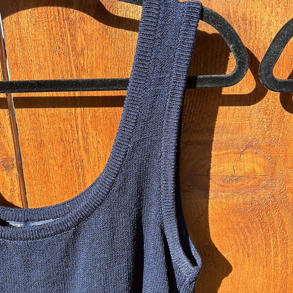 EUC St. John Knit Navy Tank. M. Vintage - Picture 4 of 6